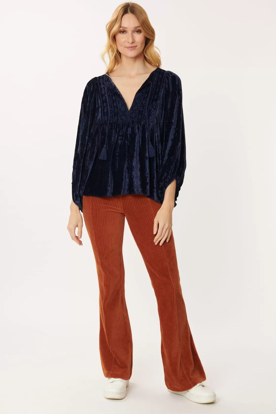 Maison Derhy Les Blouses, Chemisiers & Tops-Blouse en Velours Brodée MADELEINE Marine