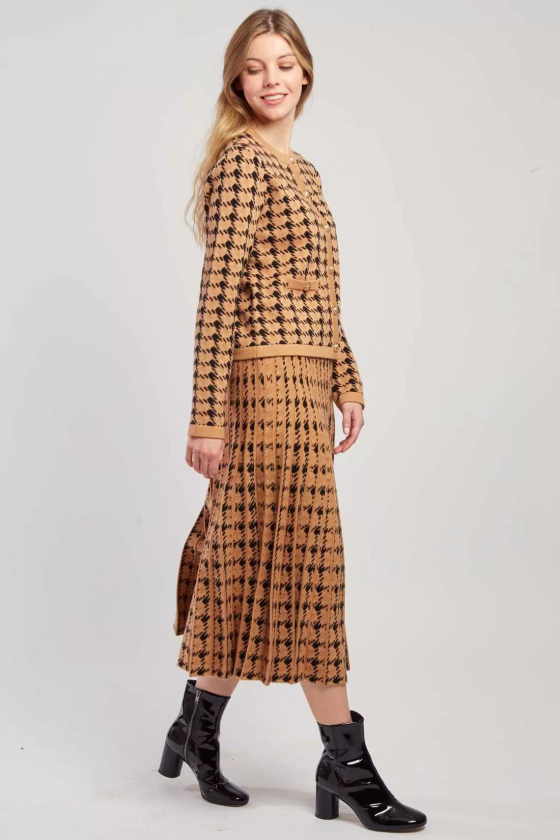 Maison Derhy Les Gilets, Cardigans & Pulls-Cardigan bicolore en maille avec motif imprimé DAISY