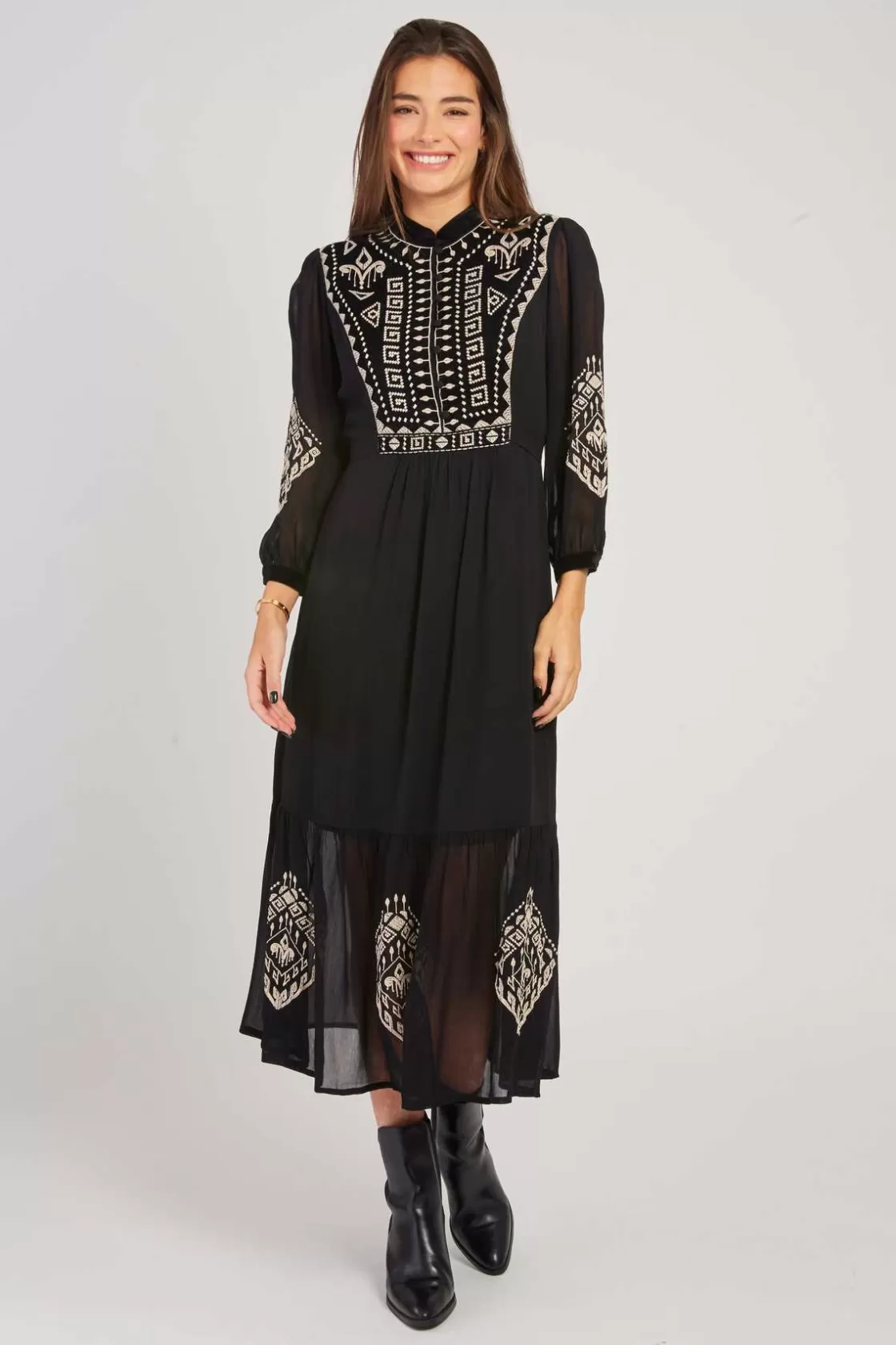 Maison Derhy Robes Longues-Robe longue brodée avec détails en velours VERA Noir